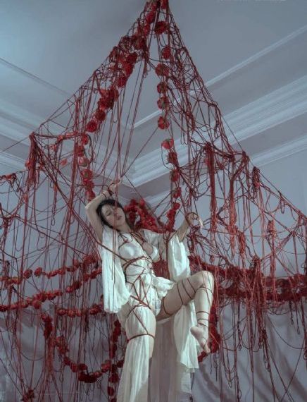少妇寂寞小伙满足少妇在线观看