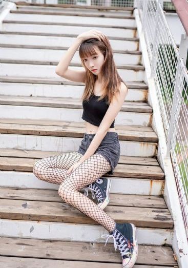 《偷偷藏不住》电视剧