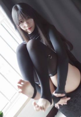 加勒比女海盗h成版人在线云播